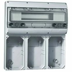Legrand Wandsockel Für 6 X 16A Oder 3 Verriegelte Steckdosen 057706
