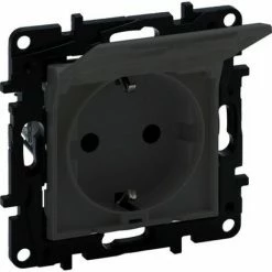 LEGRAND Schutzkontakt Steckdose Steckklemmen Kinderschutz Klappd.