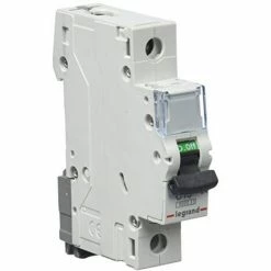 LEGRAND 403433 TX3 LS C13A 1P 6KA 1M