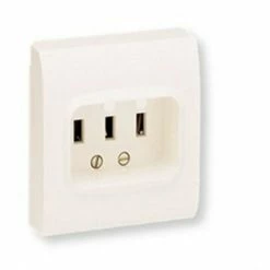 LEGRAND 055423 | Sockel 2P + PT 25A 380V 80x80mm