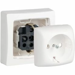 Aufputzsockel, 3680 W, White - Legrand 097380. -LEGRAND SHOP 59628332 5