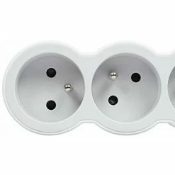 LEGRAND 049484 049484-EXTRA-FLACHES VERLÄNGERUNGSKABEL MIT MEHREREN STECKDOSEN MIT 6 STECKDOSEN MIT ERDUNG MIT KABEL 1,5M-WEISS